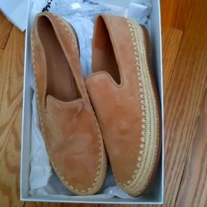 VINCE WOMEN'S SUEDE JALEN LOAFER BROWN